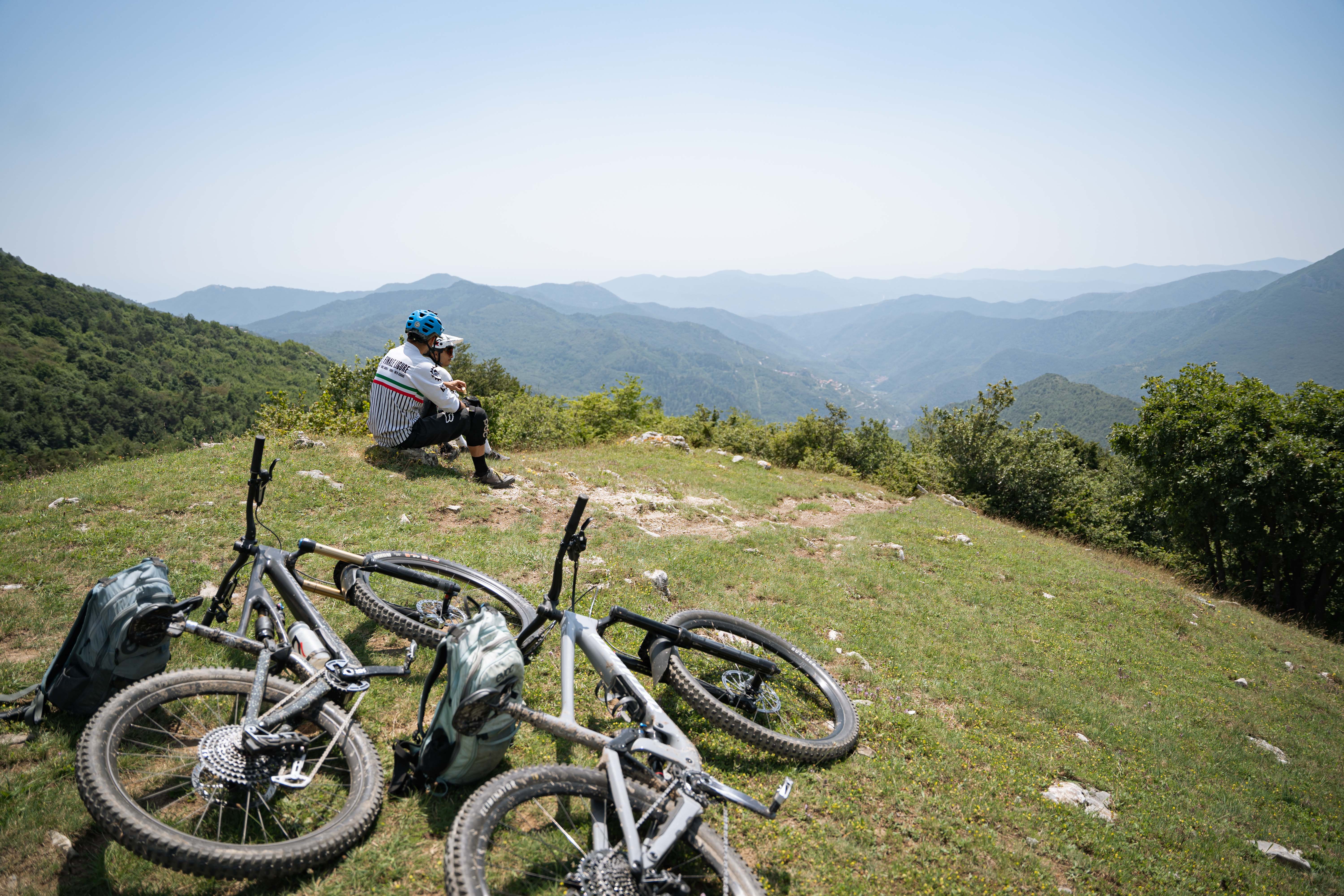 BACKCOUNTRY CASTELVECCHIO "REVERSE"