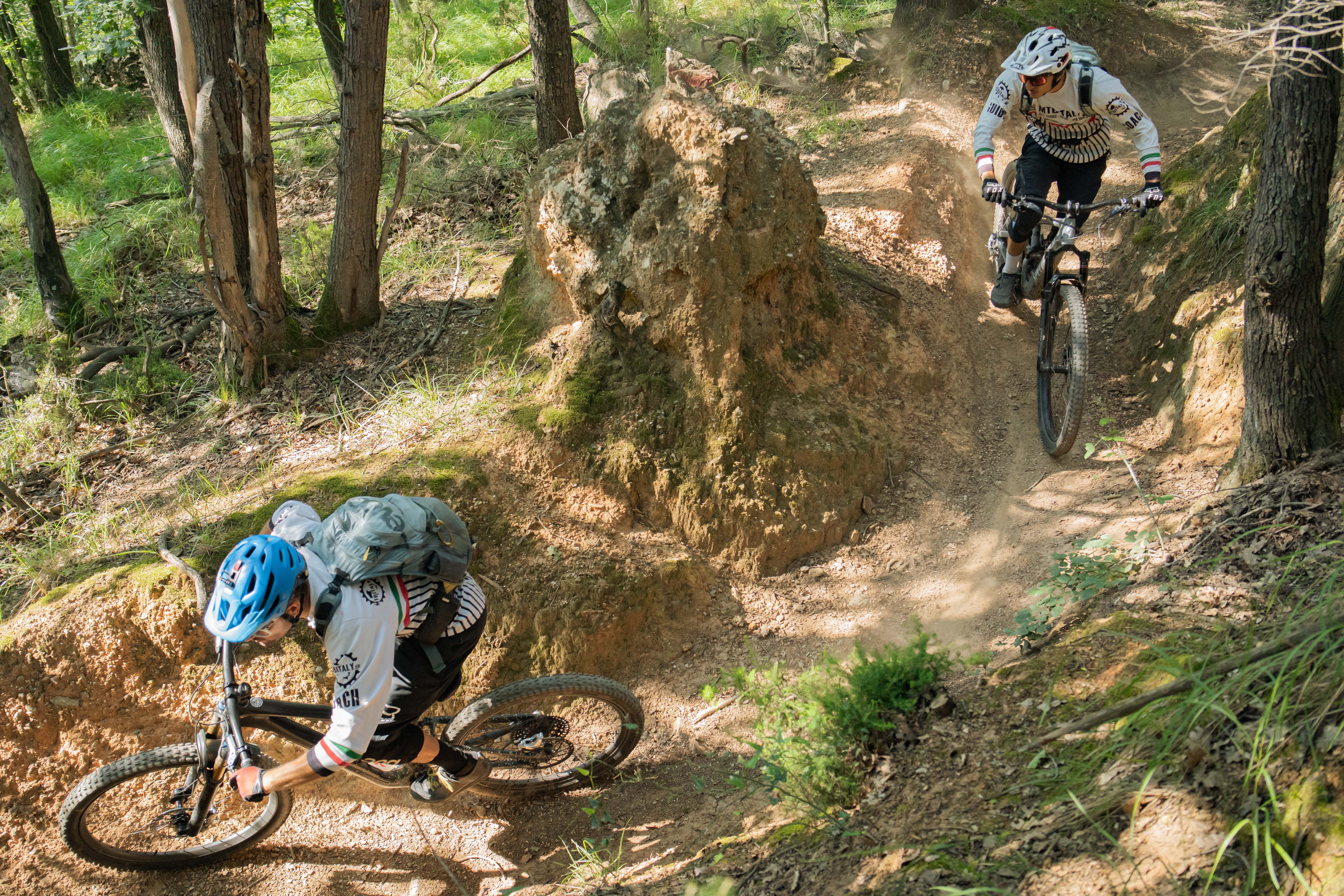 BACKCOUNTRY CASTELVECCHIO "REVERSE"