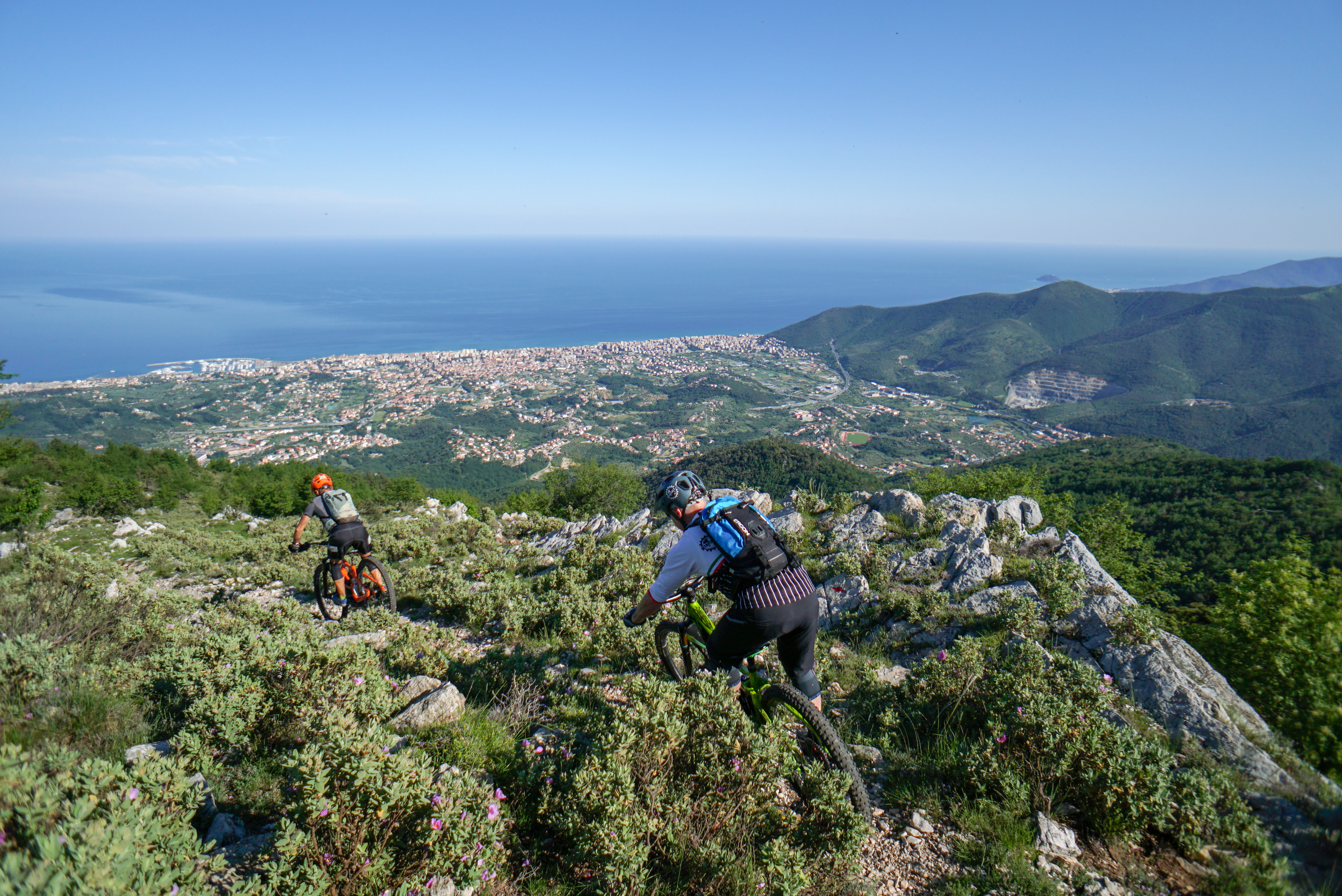 BLUE OCEAN: The Coast Tour 