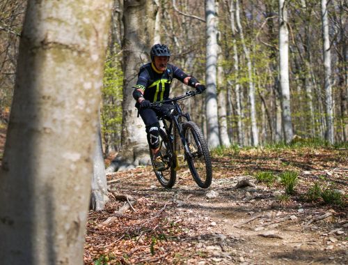 FINALE LEGENDS: The Essential Experience