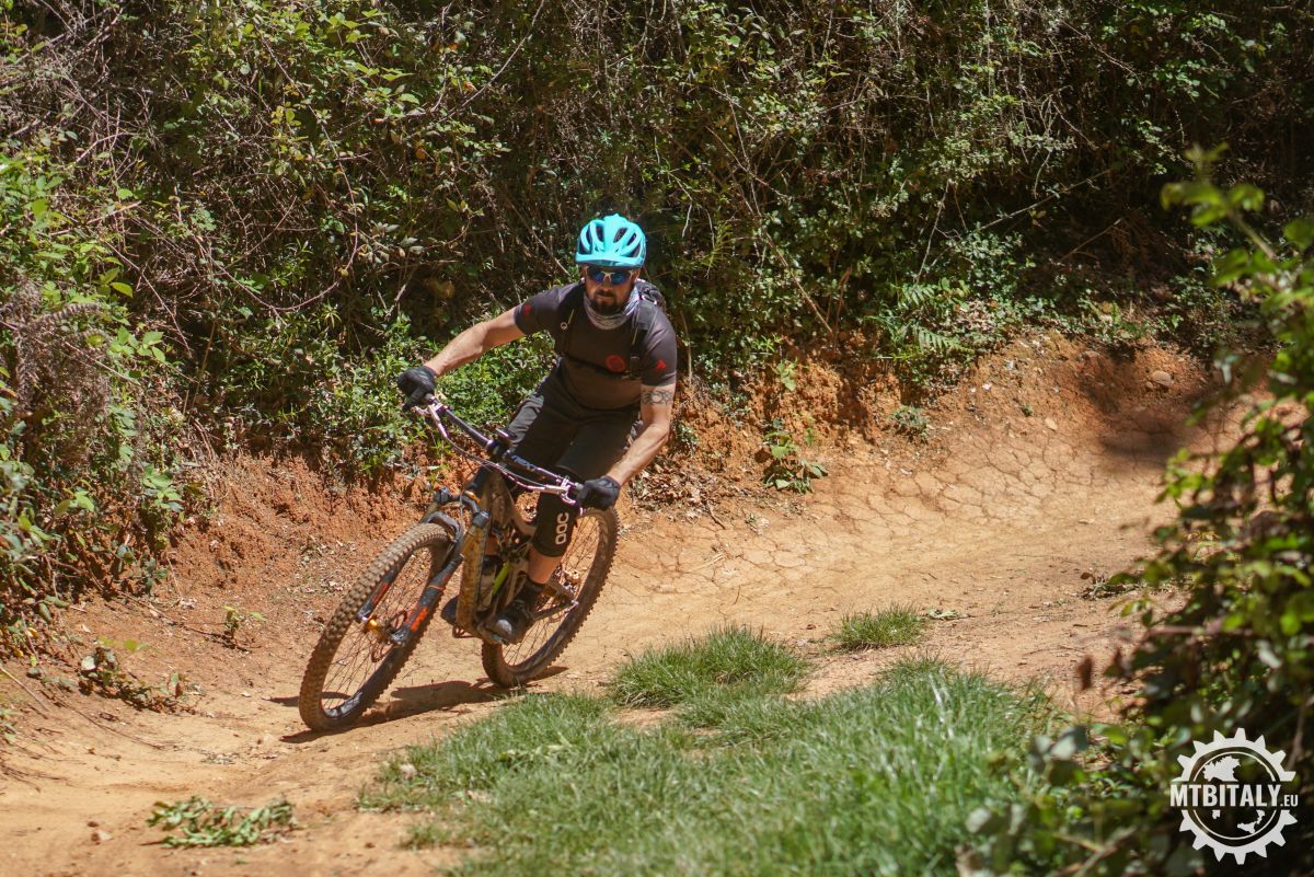 GUIDA PRIVATA 7 ORE | MtbItaly in Finale Ligure